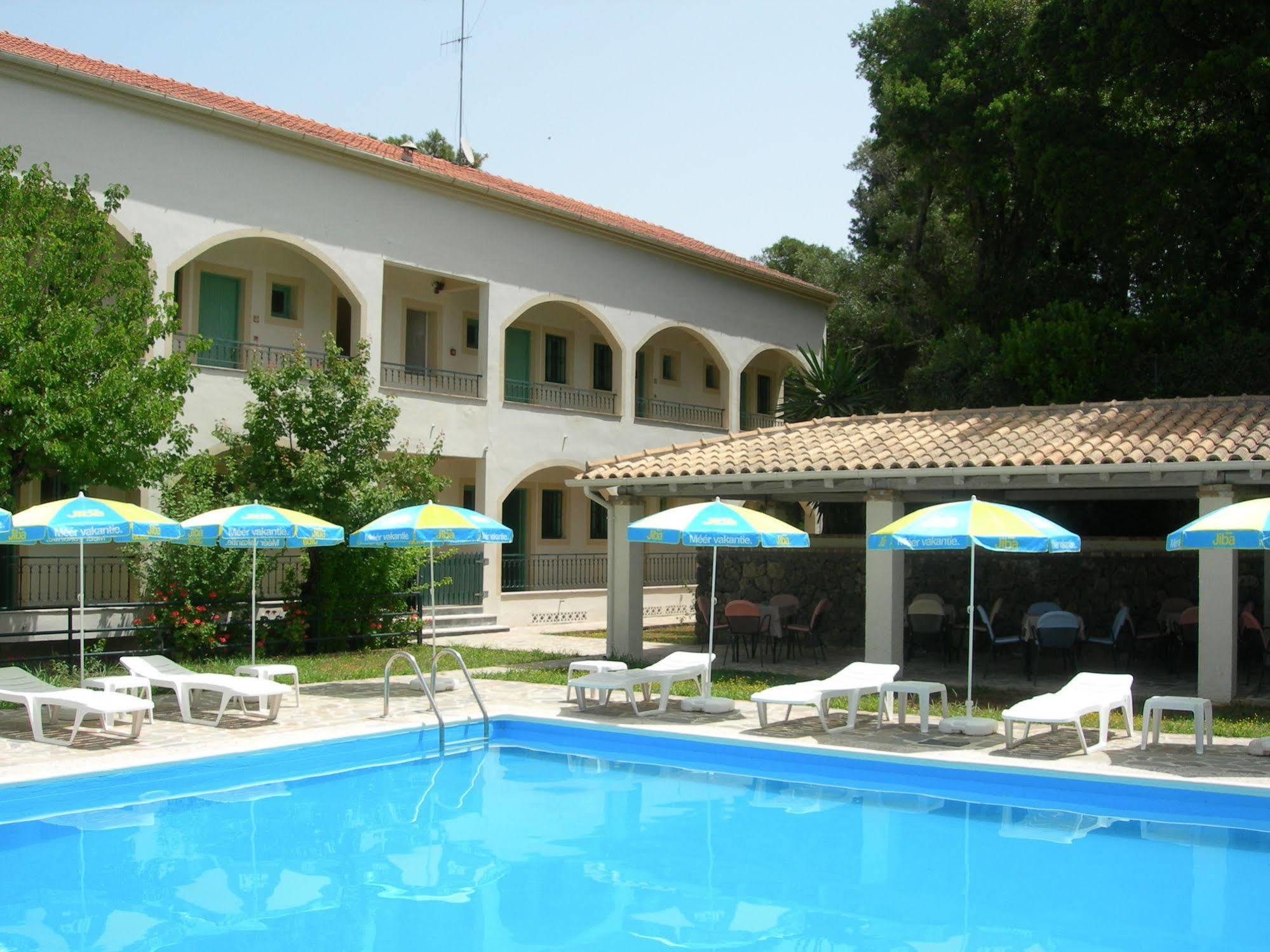 Villa Karmar Hotel Apartments Dassia  Ngoại thất bức ảnh